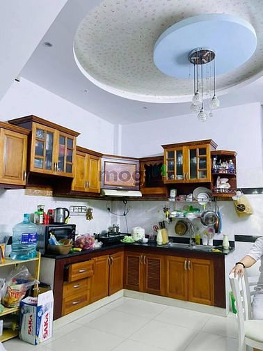 Hình ảnh HXH, sát chợ, 3 tầng, 4PN, Phan Huy Ích, giá chỉ 7.85 tỷ.