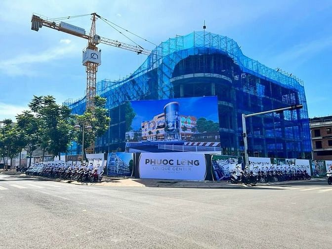Hình ảnh Bán shophouse ngay Góc 1 trệt 3 lầu - Phước Long Unique Center