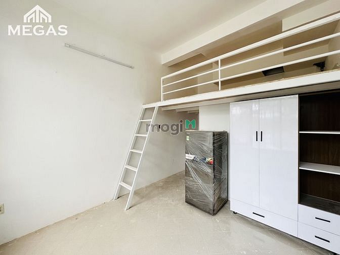 Hình ảnh Phòng có gác, full nội thất giá rẻ.