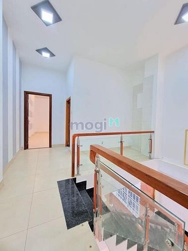 Hình ảnh CHỈ TỪ 2 TỶ 3 SỞ HỮU NGAY Đ. Số 3 - Quận 2. DT: 44m2. Sổ Hồng Riêng.