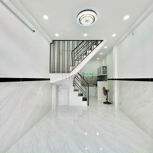 Hình ảnh Ngay MM MEGA MARKET, Giá Chỉ 2 Tỷ 3, DT: 45m2, Đ. Bình Phú – Q.6. SHR.