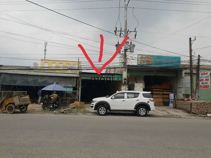 Hình ảnh Kẹt tiền cần bán gấp nhà ở ĐT824 giá 5,4 tỷ, SHR