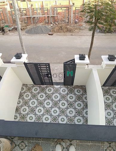 Hình ảnh Nhà cần bán để về quê đã có sổ sẵn