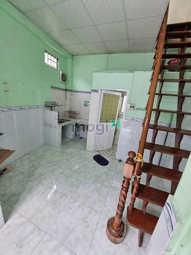 Hình ảnh Căn góc 2 mặt tiền hẻm TTT, quận 4 chỉ 1 tỷ 850