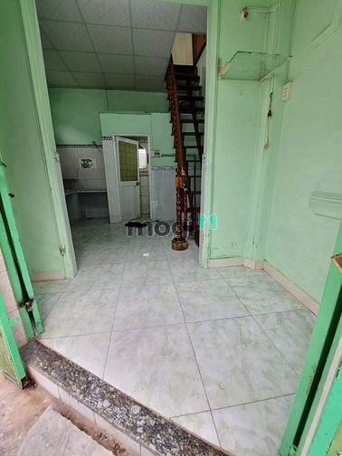 Hình ảnh Căn góc 2 mặt tiền hẻm TTT, quận 4 chỉ 1 tỷ 850