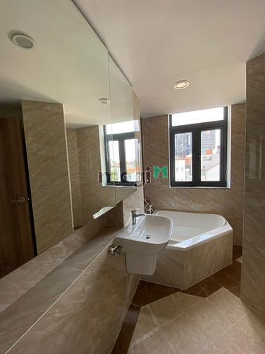 Hình ảnh Penthouse 80m2 Quận 2 ful tiện ích (hồ bơi,gym,..)