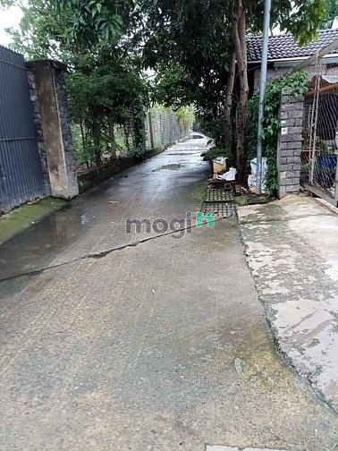 Hình ảnh bán đất binh nhâm 46 thông ra ngã tư nhà đỏ