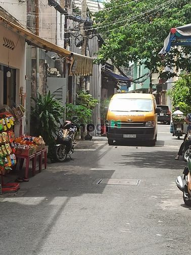 Hình ảnh Bán nhà HXT Thăng Long Phường 4 Tân Bình 100m2 chỉ 17 tỷ.