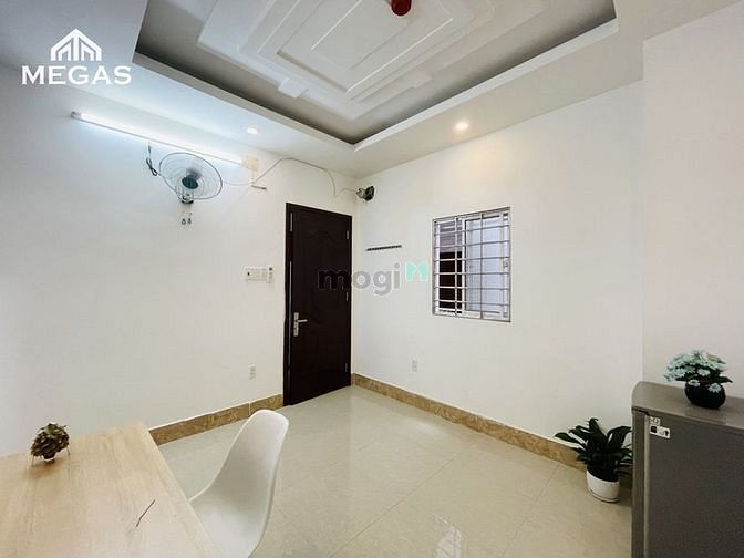 Hình ảnh Cho thuê phòng full nội thất có bể bơi Q8