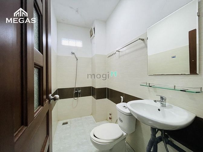 Hình ảnh Cho thuê phòng full nội thất có bể bơi Q8