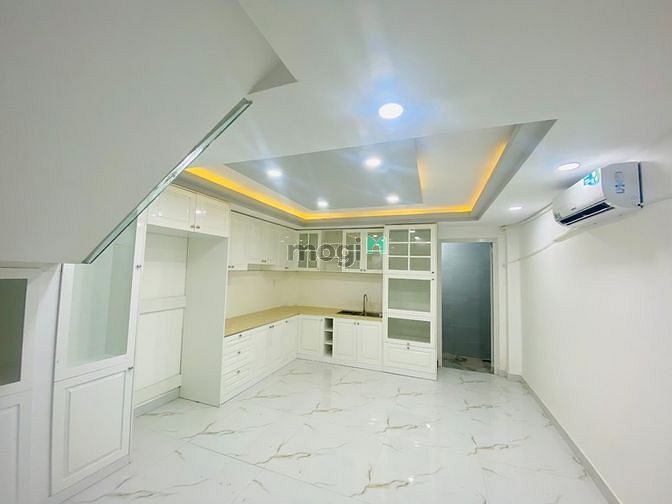 Hình ảnh Cho thuê phòng full nội thất - Mới xây 100% -Gò Vấp