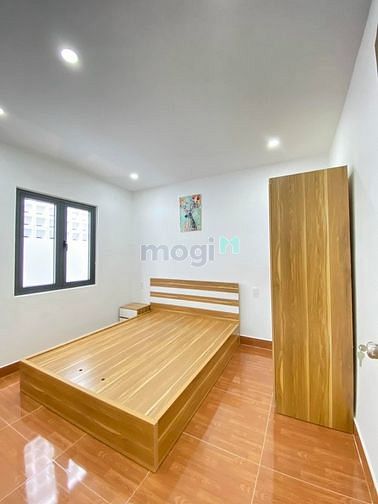 Hình ảnh Bán nhà mê lửng đúc full nội thất Mẹ Suốt