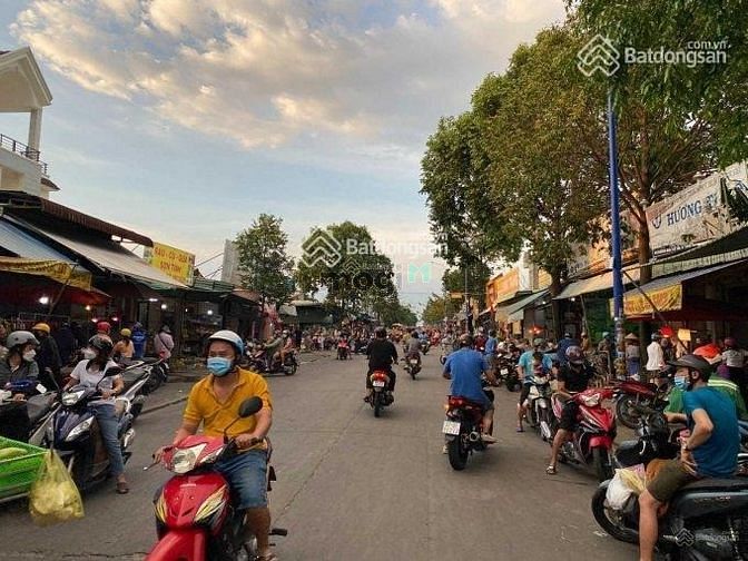 Hình ảnh Bán đất 930m2 đường thông trường.Gần KCN và chợ.SHR