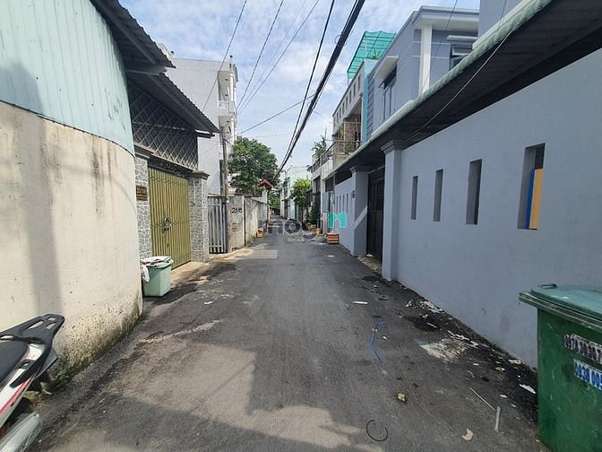 Hình ảnh Bán đất thổ cư hẻm xe hơi đường 42, Phường Bình Trưng Đông, Quận 2