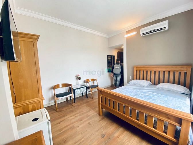 Hình ảnh CHDV Cao Cấp_Vòng quay Lăng Cha Cả_Cầu vượt_Cộng Hoà_Tân Bình