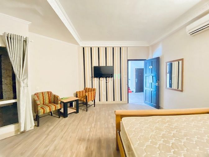 Hình ảnh CHDV Cao Cấp_Vòng quay Lăng Cha Cả_Cầu vượt_Cộng Hoà_Tân Bình