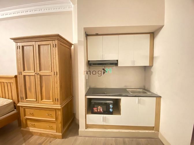 Hình ảnh CHDV Cao Cấp_Vòng quay Lăng Cha Cả_Cầu vượt_Cộng Hoà_Tân Bình
