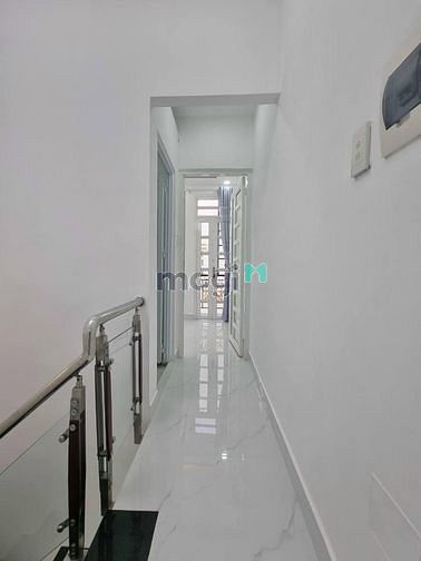 Hình ảnh Hàng Vip 1 0 2 nhà BÔNG SAO Q8 68m2 2T130