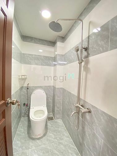 Hình ảnh Còn trống 1 phòng duy nhất tại Nguyễn Văn Lương