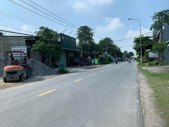 Hình ảnh Đất bán mặt tiền nguyễn chí thanh kinh doanh buôn bán