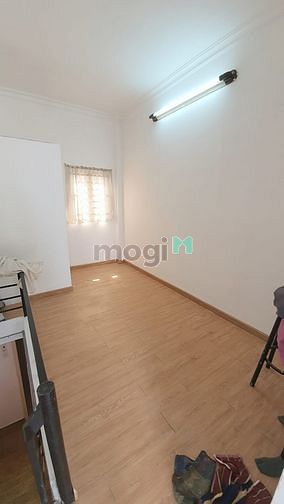 Hình ảnh Hoàng văn thụ tân bình - dt : 20m2 , 3 tầng , bt đổ thật giá 3.6 tỷ