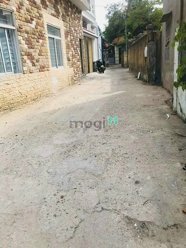 Hình ảnh bán lô đất kiêt ototo 87 hoàng văn thái giá cực rẽ dt khủng