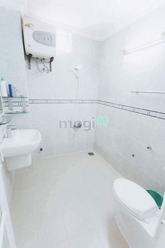 Hình ảnh CHDV_balcony_full nội thất_ Nguyễn Thị Minh Khai Q1