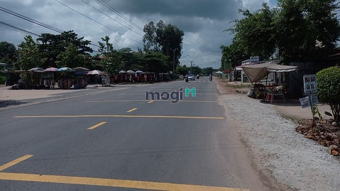 Hình ảnh Bán đất chợ Long Tân, Dầu Tiếng, DT:5x36, TC100m2, SHR, 1,6 tỷ/nền