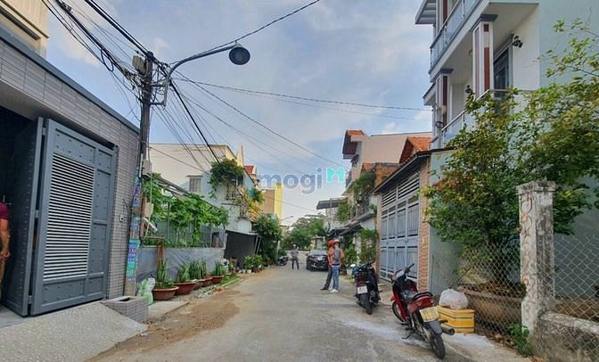 Hình ảnh Bán Lô Đất 98m2 Hẻm 72 Đường Làng Tăng Phú Ngay ĐH Giao Thông Vận Tải