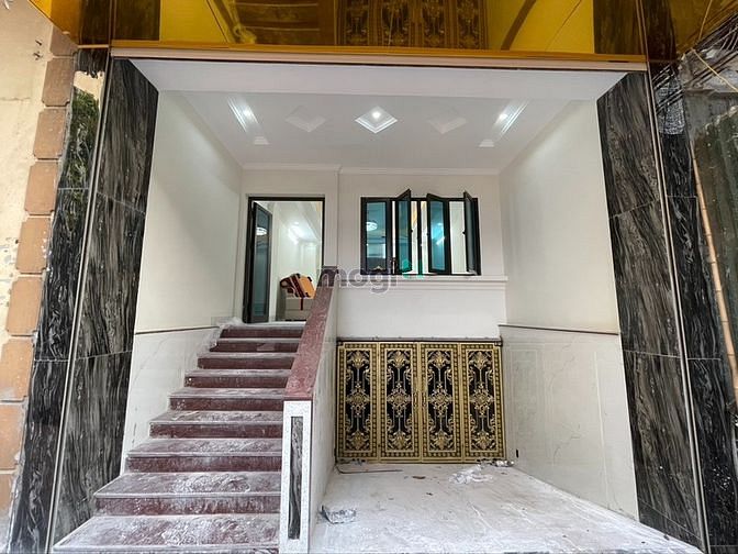 Hình ảnh Bán nhà phân lô Cầu Diễn DT 95m2 x 7T thang máy, tầng hầm, MT 4.75m