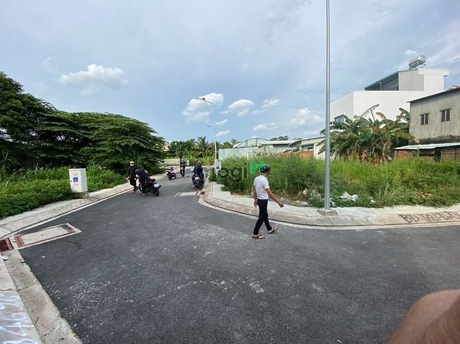 Hình ảnh Cc cần tiền ra lô đất Bình Chiểu, tp Thủ Đức , sổ sẳn sang tên ngay