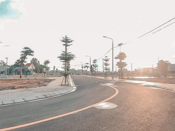 Hình ảnh Cần bán lô đất ngay KDC đông đúc, Sổ hồng riêng
