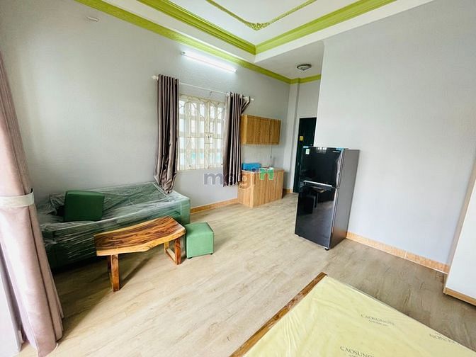 Hình ảnh Cho thuê phòng mới 100% như hình_ban công to_Tân Bình