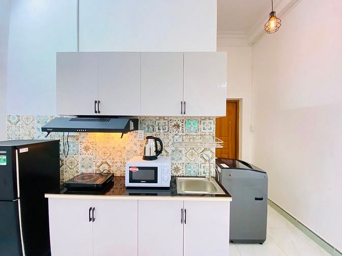 Hình ảnh CHDV full nội thất có cửa sổ lớn, cửa sổ bếp -bancol quận 10