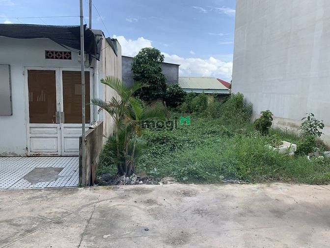 Hình ảnh 1 miếng đất duy nhất An Phú Đông Quận12 hẻm xe tải gần 60m2 chỉ 3 tỷ 3