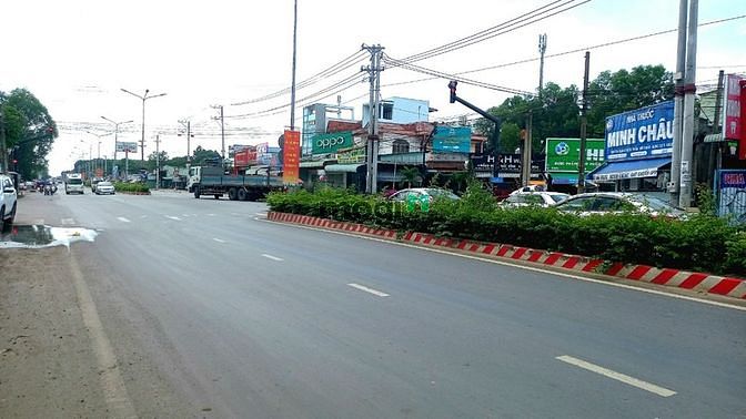 Hình ảnh Bán đất 2MT Phú An, Bến Cát, DT:24x68, TC150m2, SHR, giá 18,480 tỷ