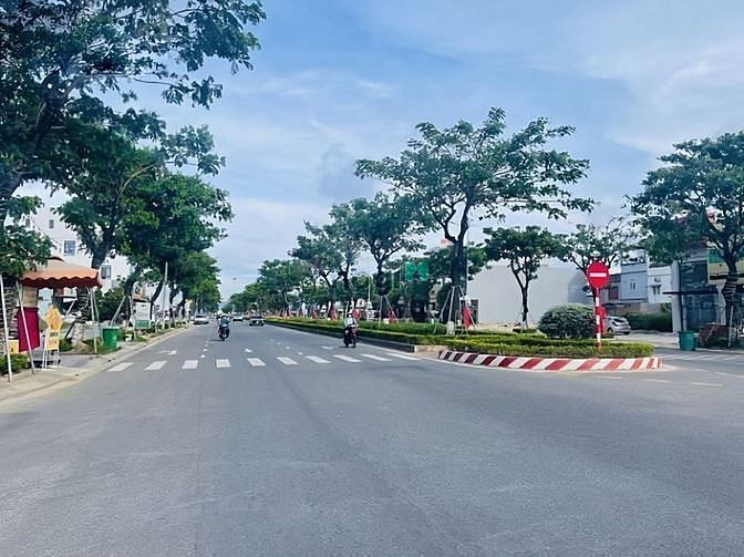 Hình ảnh Bán đất mặt tiền đường Nguyễn Phước Lan Hoà Xuân Đà Nẵng
