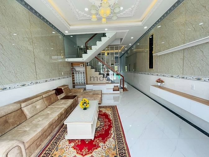 Hình ảnh Nhà mới xây kiên cố chắn chắn.