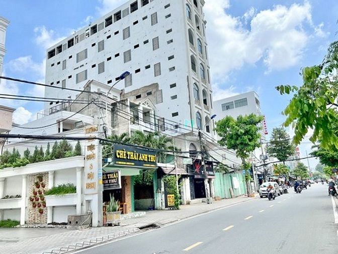 Hình ảnh Các lô đất Mặt tiền đường số khu trung tâm quận 7