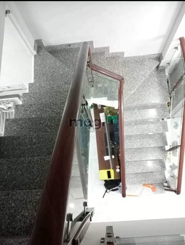 Hình ảnh Nhà đẹp siêu rẻ-Đ.phan Đăng Lưu-Q.Bình Thạnh - 41m2 - 2,4 tỷ -SHR