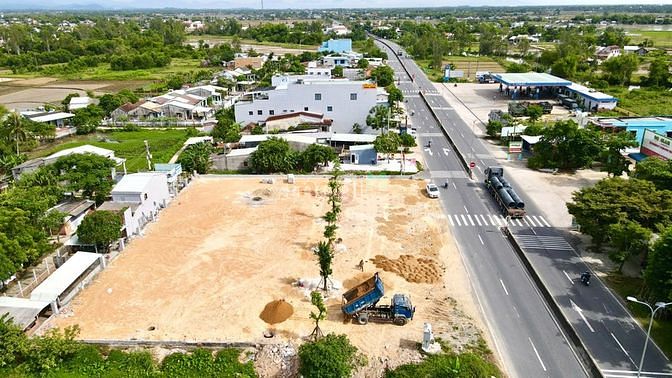 Hình ảnh Đất Nền Mặt Tiền Đường 33m - Sổ Đỏ Công Chứng ngay