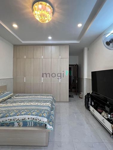 Hình ảnh GẤP!! Ngay Chợ Đ. Xóm Chiếu - Quận 4. Giá: 2 tỷ 2. DT: 44m2. SHR.