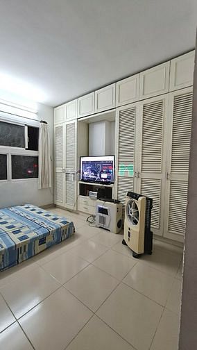 Hình ảnh Cần bán chung cư Bàu Cát 2 Quận Tân Bình than máy lô M , 2PN 1WC
