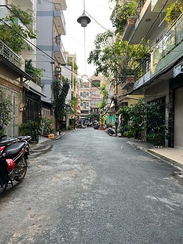 Hình ảnh Cho thuê nhà HXT 1T, 3L Tô Hiến Thành