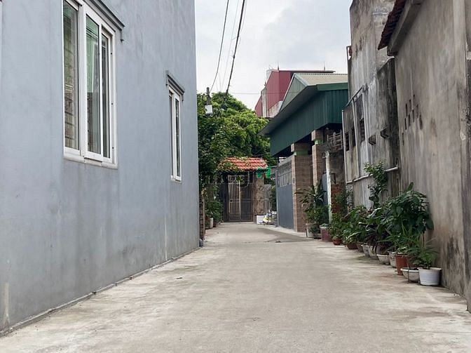 Hình ảnh Bán 42m2 đất lô góc 2 mặt tiền thuộc Thôn Cam, Cổ Bi, Gia Lâm.