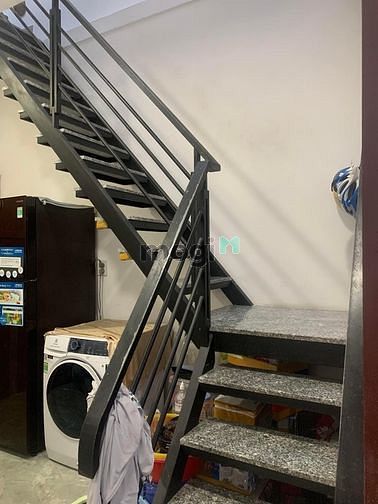Hình ảnh Nhà Sát bên trường học cấp 2 Quang trung