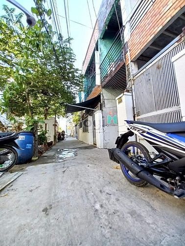 Hình ảnh Gấp bán nhà Quốc lộ 13, Hiệp Bình Phước, hẻm ba gác nhỉnh 3 tỷ.