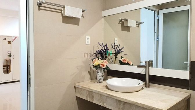 Hình ảnh Sở hữu ngay phòng thoáng mát - có cửa sổ - sân sau- giếng trời