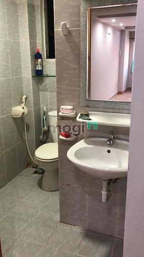 Hình ảnh Cho thuê nhà HXT Trệt Lửng 3 Lầu, 4Pn, Full ML