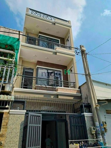 Hình ảnh RẺ CỰC KÌ Nhà Trần Bình Trọng Quận 5 Hẻm 6m